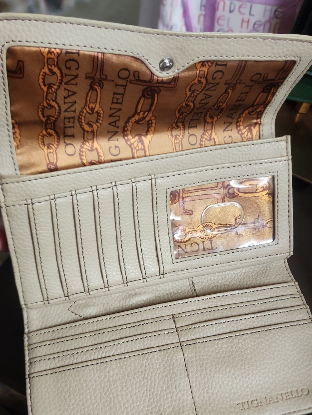 Sellers Bundle Of 7 Bags, 3 Henri Bendel, 2 Michael Kors, 2 Tignanello Euc - Picture 10 of 16